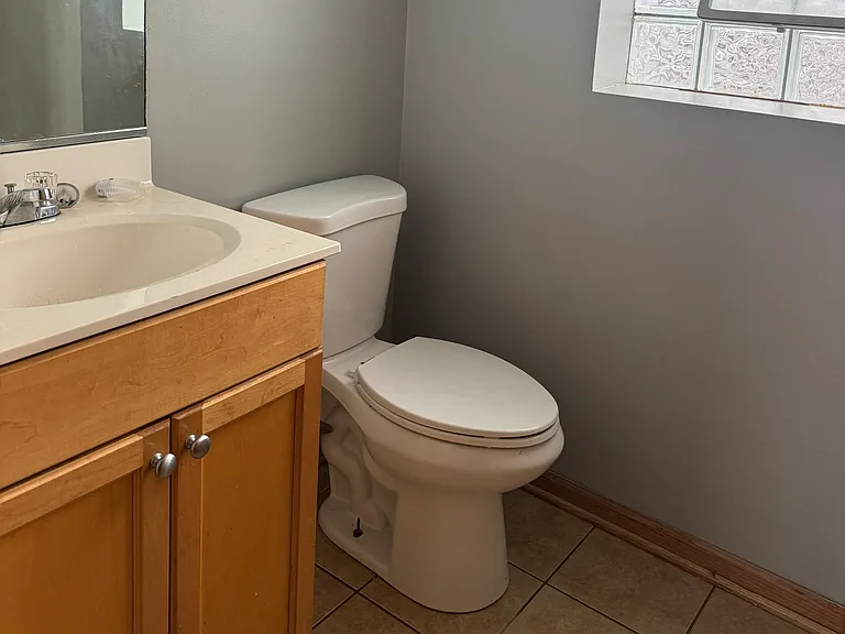 5852 S Prairie Ave #2 — Photo 9