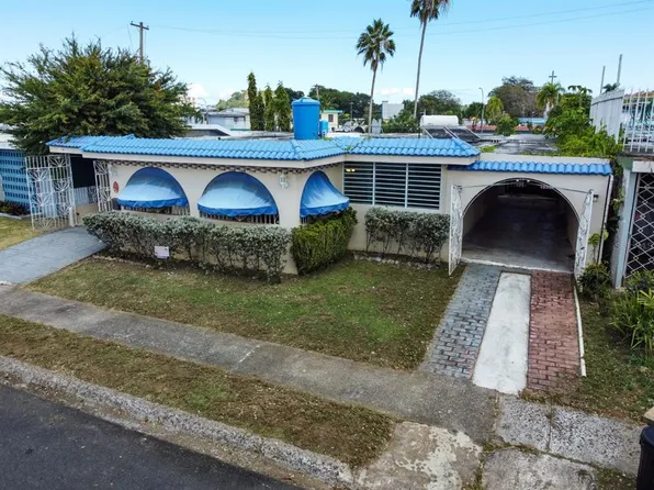 Calle 15 Calle #15, Bayamon, PR 00959