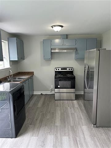 1st image of 15260 Sam George Rd #5