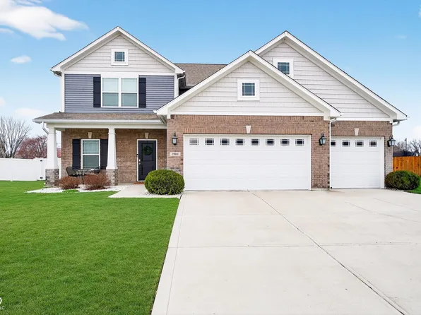 1900 Doncaster Dr, Avon, IN 46123