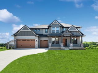 1476 Palmer Dr N, Lake Elmo, MN 55042