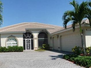 3844 Wax Myrtle Run, Naples, FL 34112