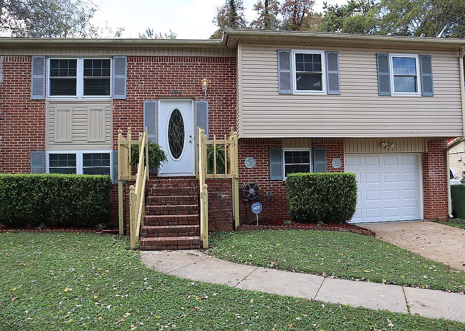 1st image of 5011 Rolling Hills Dr NW