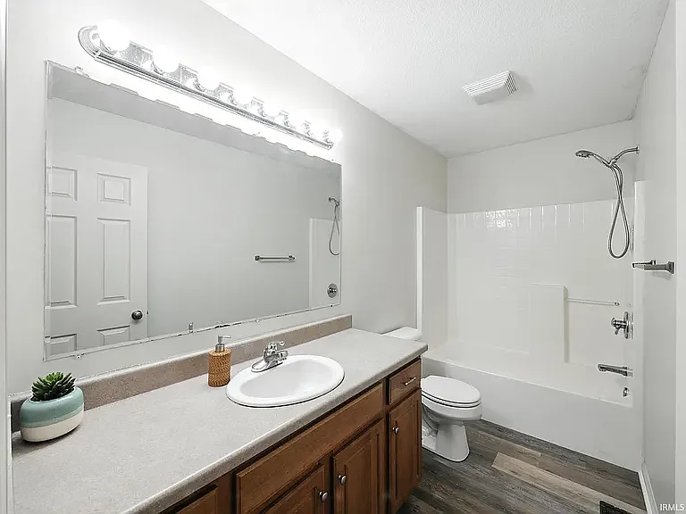1224 Breaker Bay — Photo 21