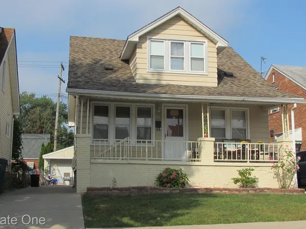 4601 Curtis St, Dearborn, MI 48126