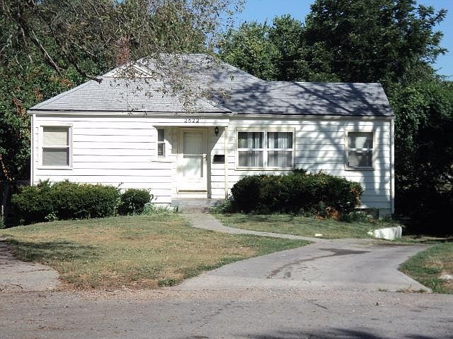 1st image of 2522 Haskell Ave