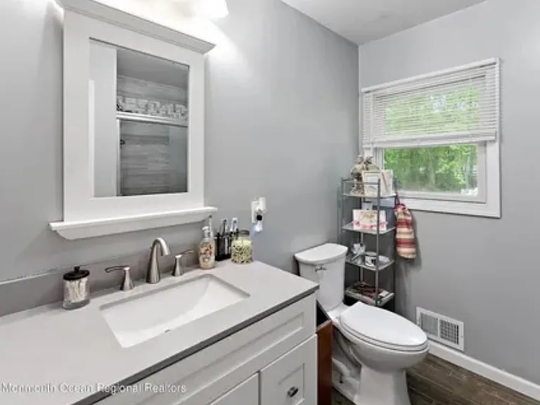 404 Chandler Rd — Photo 7
