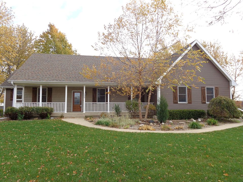 1st image of 1200 Cardinal Dr