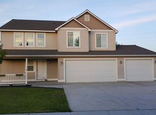 6115 Coventry Ln, Pasco, WA 99301