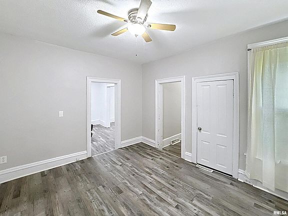 2nd image of 420 Kirkwood Blvd