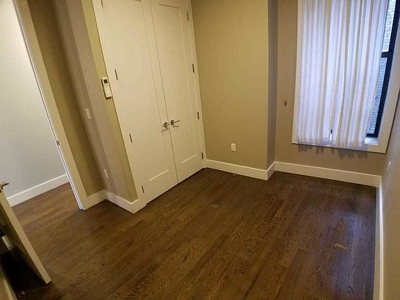 3rd image of 156 Woodruff Ave #3B