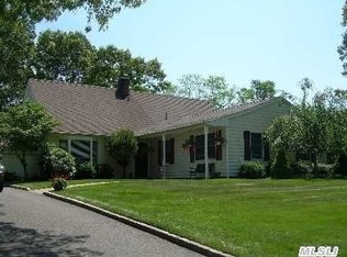 15 Charm City Dr, Port Jefferson Station, NY 11776
