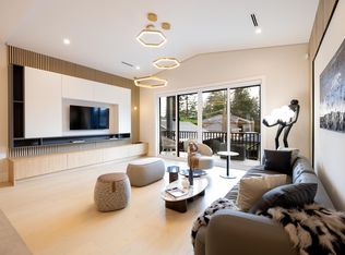 8055 18th Ave, Burnaby, BC V3N 1J9