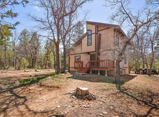 894 San Bernardino Ave, Sugarloaf, CA 92386