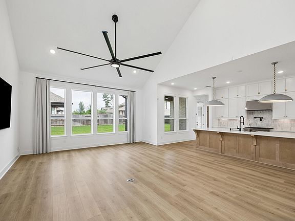 2nd image of 15085 Berry Brook Dr