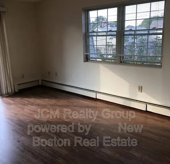 540 Chestnut St #11 — Photo 4