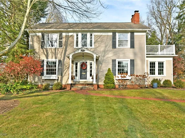 7049 Bishop Rd, Poland, OH 44514