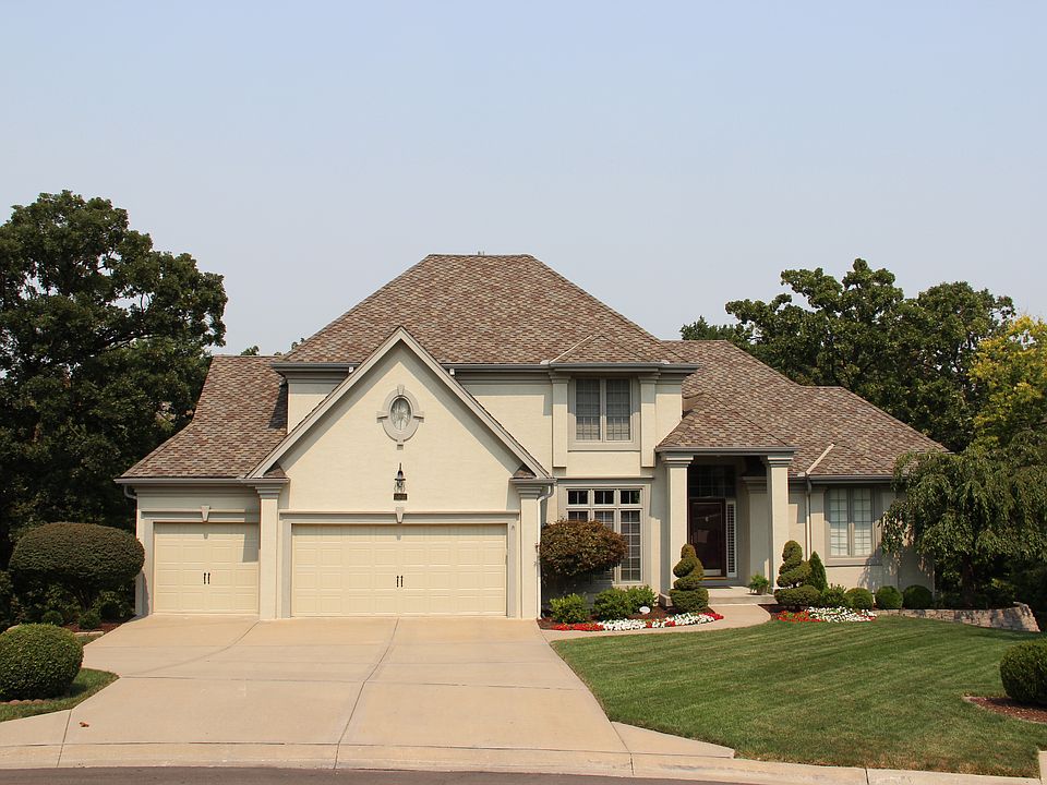 1st image of 5803 Manor Dr