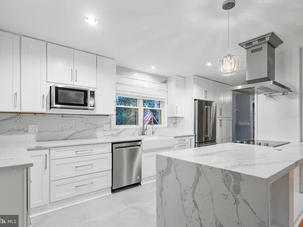 5206 Ninian Ave, Alexandria, VA 22310