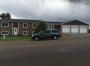 957 Willow St, Wheatland, WY 82201