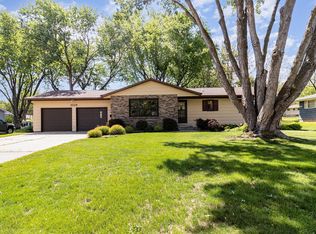 1028 Cottonwood Ave, Red Wing, MN 55066