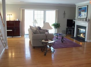 605 Middle St APT 42, Braintree, MA 02184