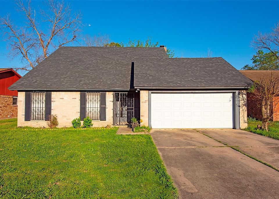 1st image of 11326 Lovebird Ln