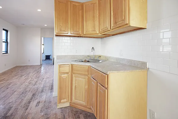 Rented by Coda Real Estate NYC | media 8