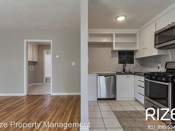 3rd image of 343 E Lambourne Ave #3