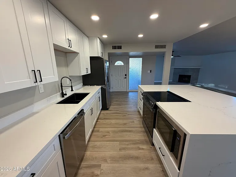 5420 N Granite Reef Rd — Photo 28