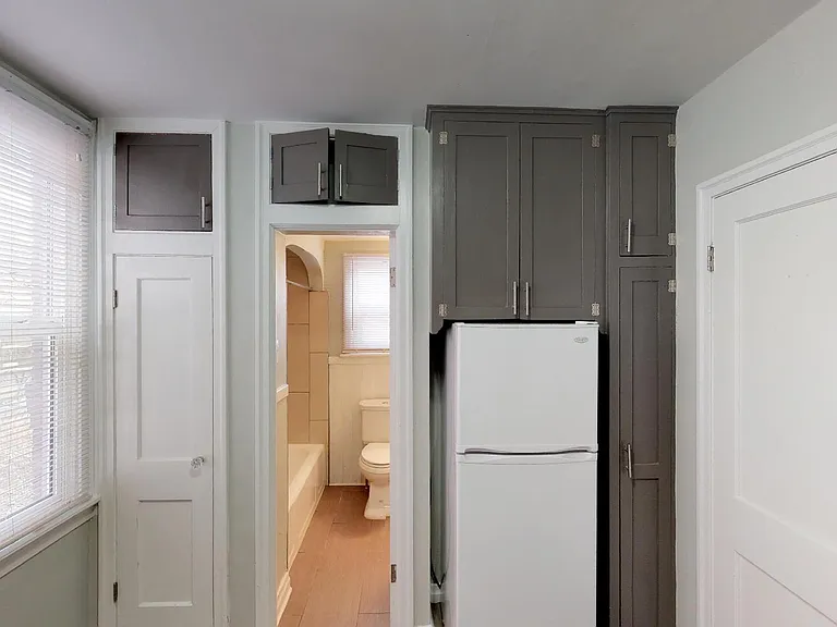 1234 York St — Photo 21