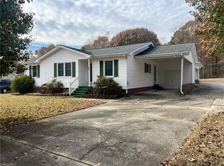 209 Rivermeade Dr, Archdale, NC 27263