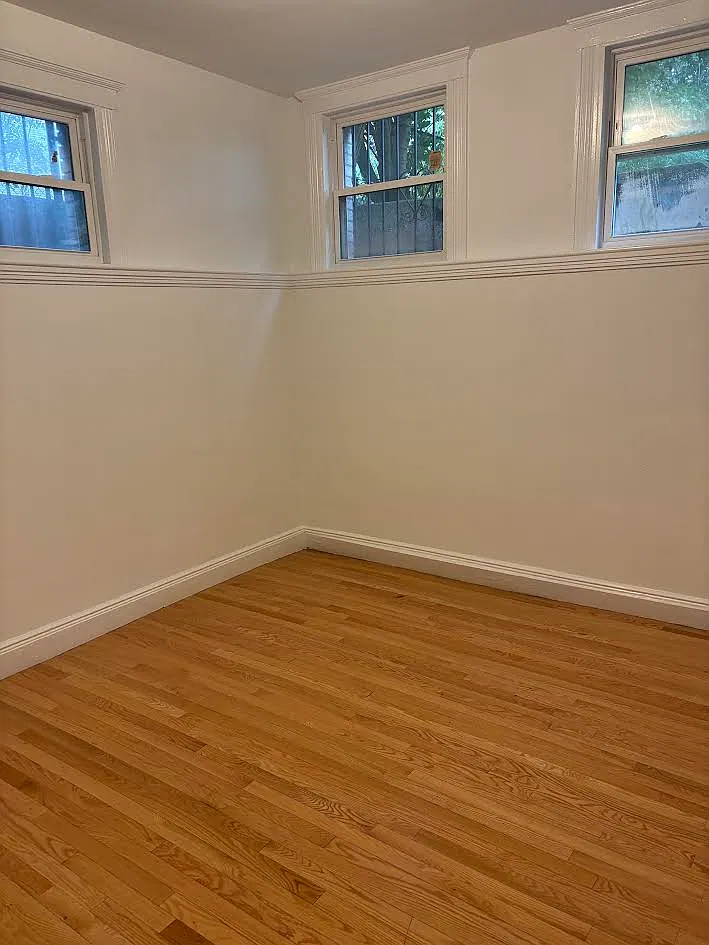 24 Sidlaw Rd — Photo 1