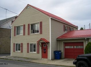 14 S Juniata St, Everett, PA 15537