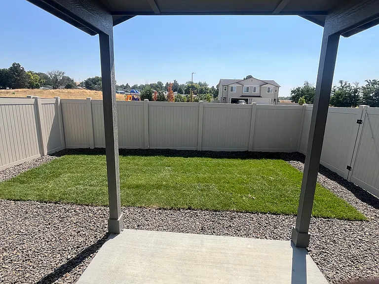 1810 Jensens Way #1810 — Photo 2