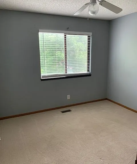 1627 Old Glory Rd — Photo 12
