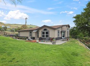 318 Murray St, Rufus, OR 97050