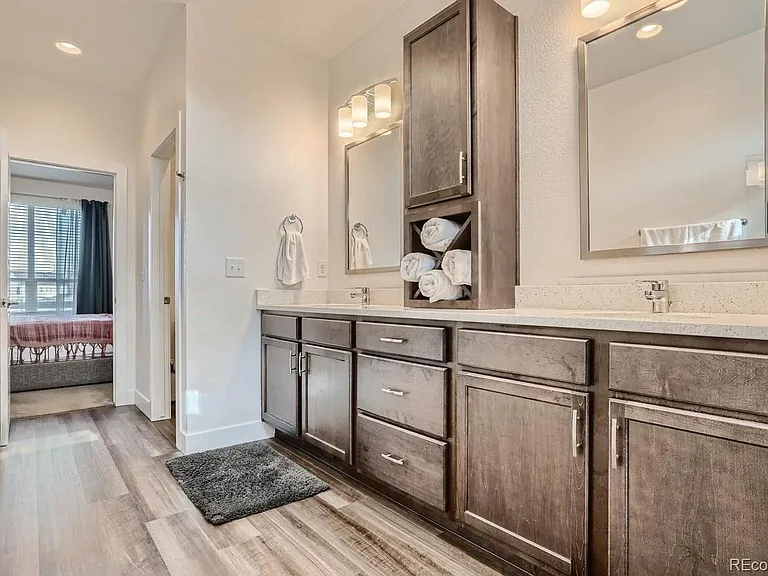 6003 N Galena St — Photo 18