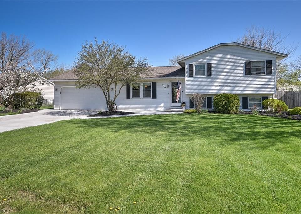 1st image of 410 Oaknoll Dr