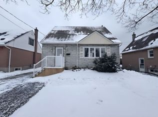 22 E 44th St #1, Hamilton, ON L8T3G4