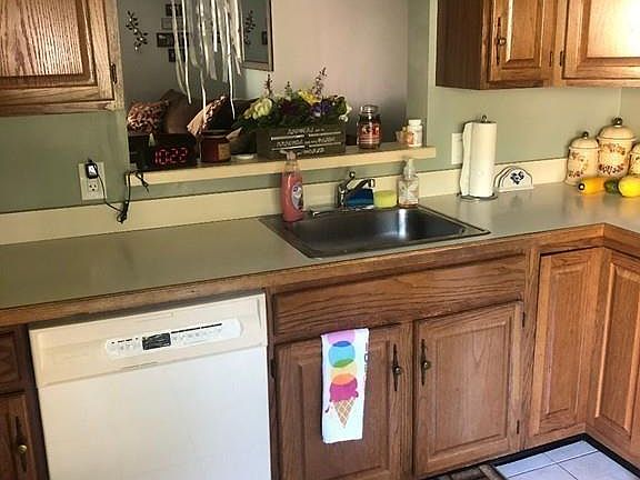 5th image of 535 South St #19-2A