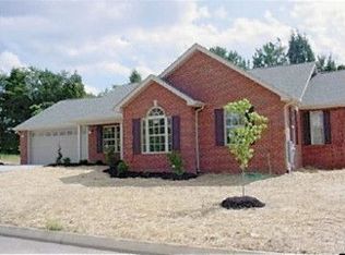 6020 Whisper Ridge Ln, Corryton, TN 37721