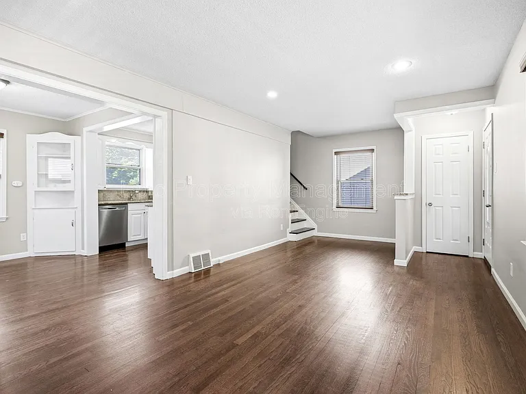 12769 Mercier St — Photo 5