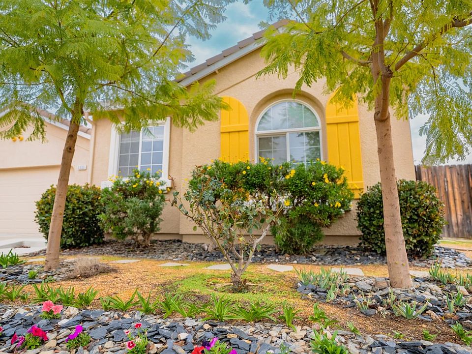 1st image of 5555 Lochcarron Dr