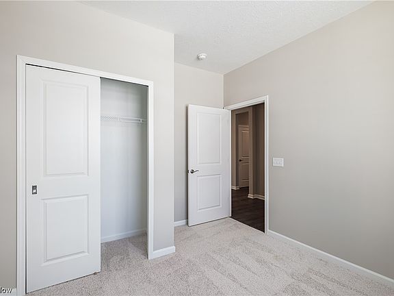 4th image of 3145 Aspen Ln