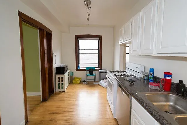 2023 W Thomas St #3 — Photo 4