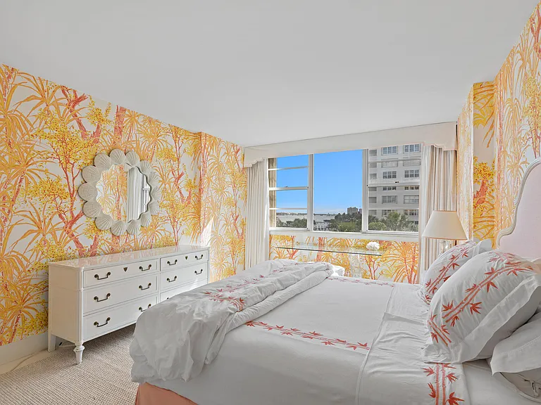 2800 N Flagler Dr #404 — Photo 21