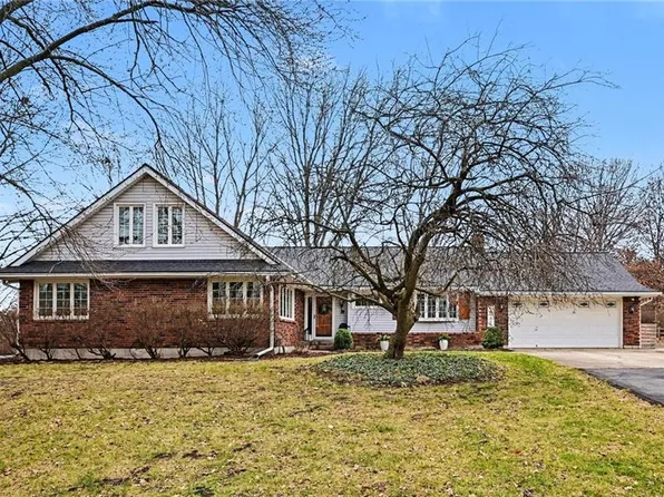 15226 Country Ln, Kearney, MO 64060