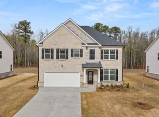 988 Blue Juniper Cir, Loganville, GA 30052