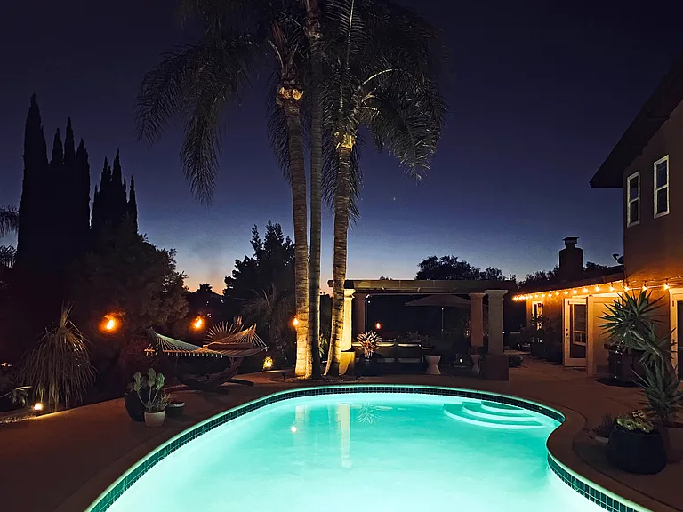 1127 Valencia Dr #A — Photo 37